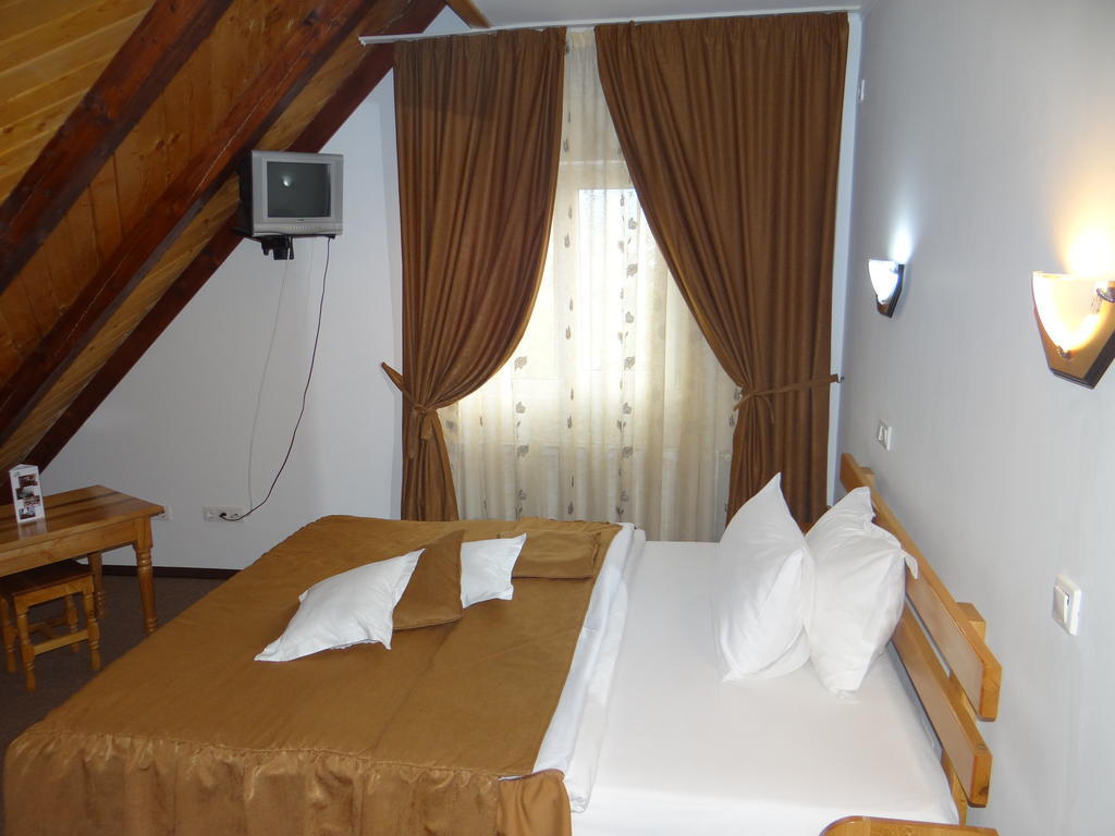 Belvedere Corbeni Chambre photo