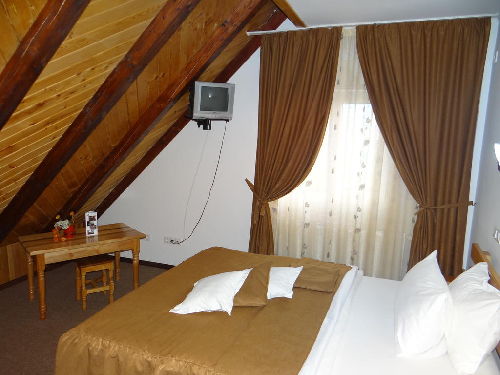 Belvedere Corbeni Chambre photo